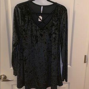 Long Sleeve Boutique Black Velvet Dress